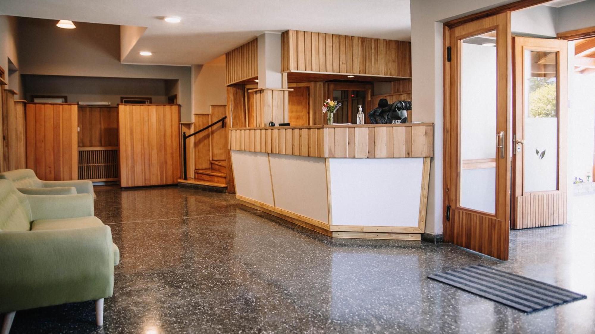 Hotel Aires Patagonicos El Bolsón المظهر الخارجي الصورة